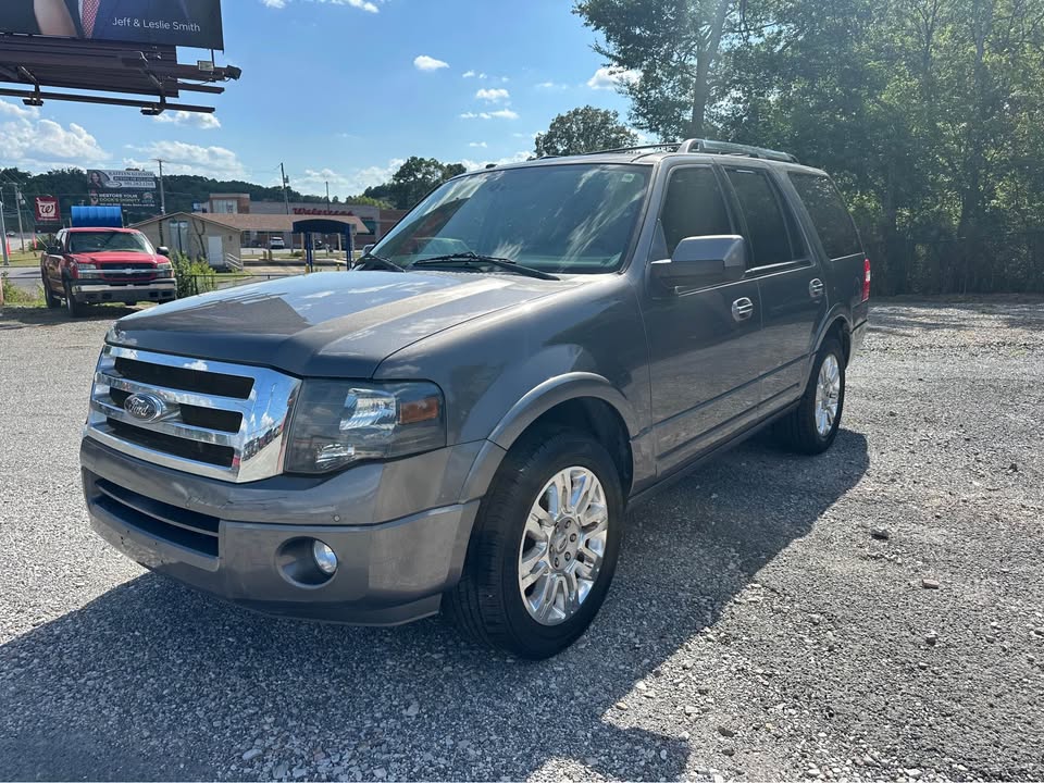 Gray 2014 Ford Expedition Limited