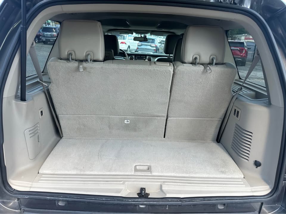 2014 Ford Expedition Limited photo 8