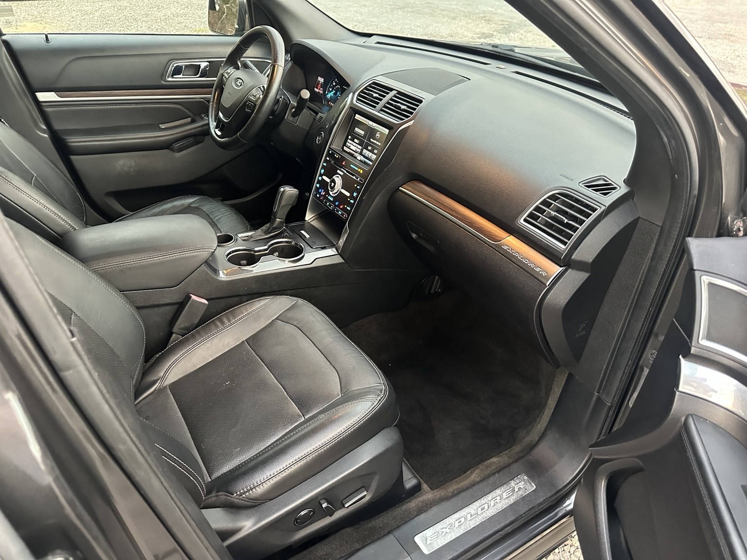 Gray 2016 Ford Explorer Limited engine compartment