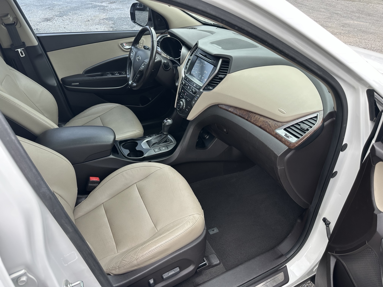 White 2017 Hyundai Santa Fe SE Ultimate engine compartment