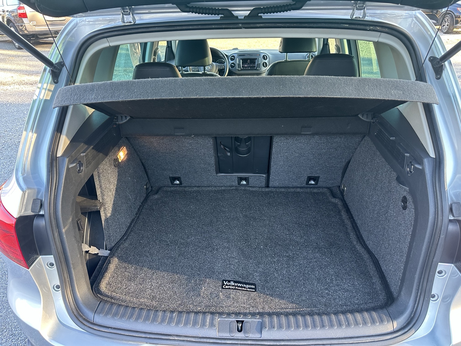 Silver 2017 Volkswagen Tiguan Wolfsburg front seating
