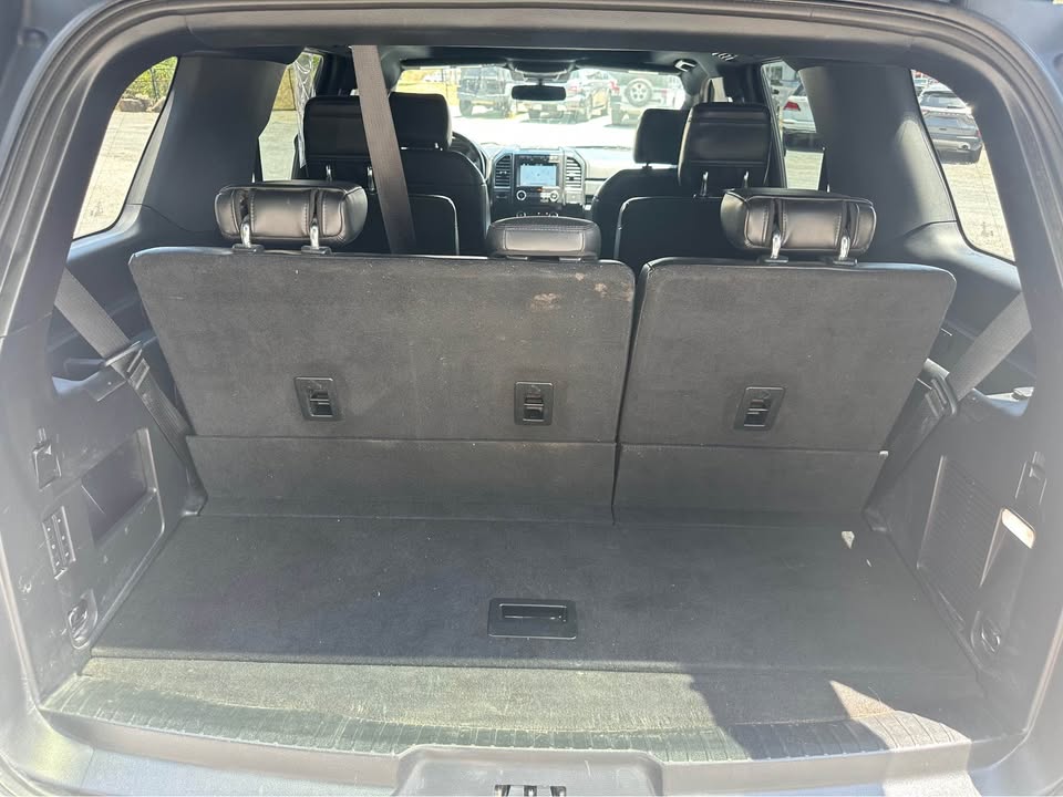 2018 Ford Expedition Limited photo 8