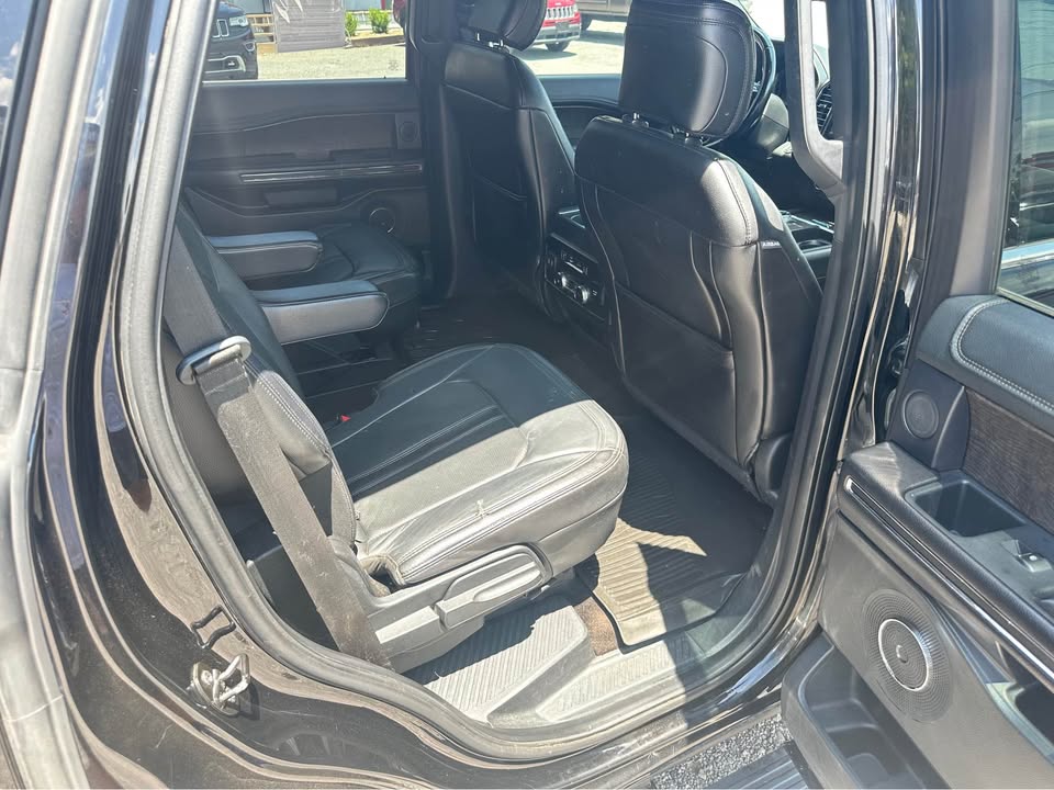 2018 Ford Expedition Limited photo 9