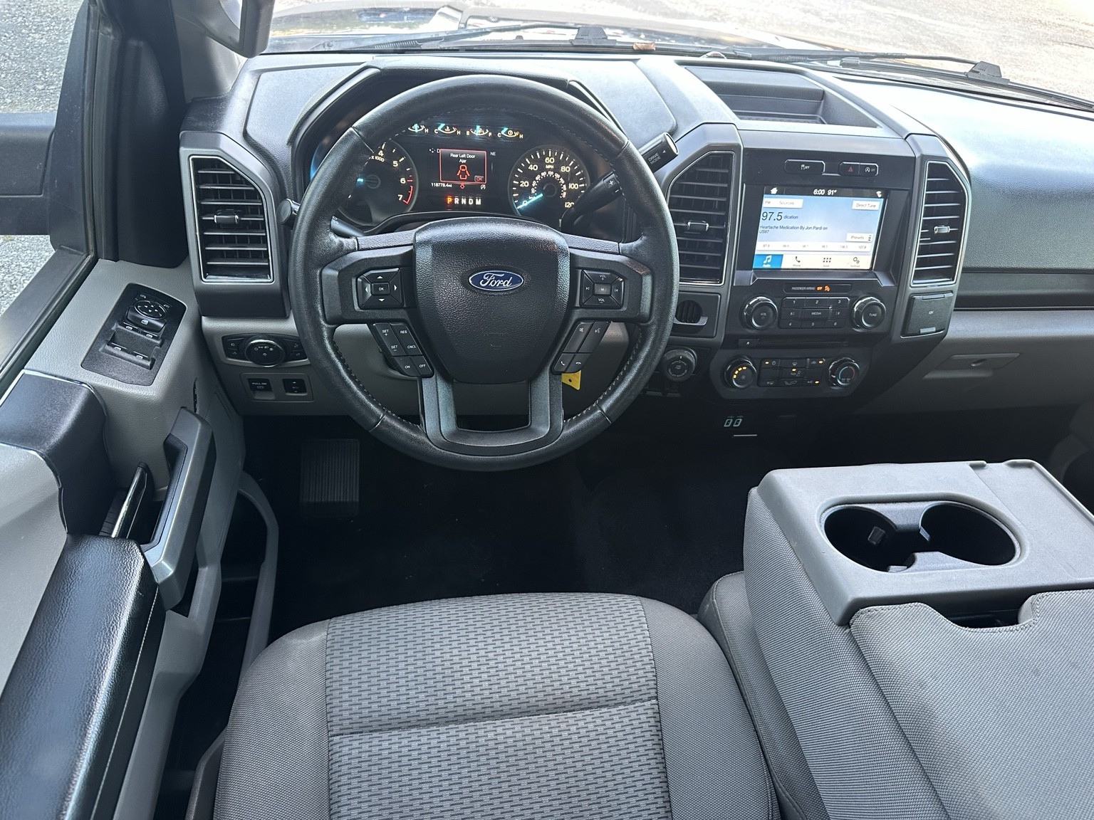 Blue 2018 Ford F-150 Crew Cab XLT cargo area
