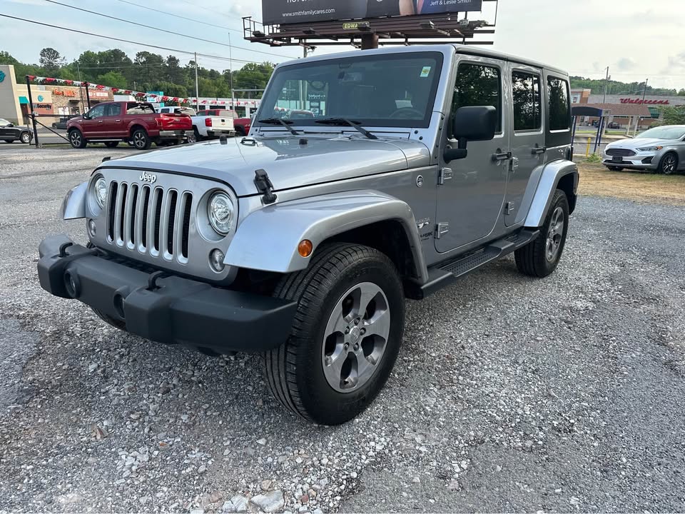 Gray 2018 Jeep Wrangler Unlimited Sahara (JK)
