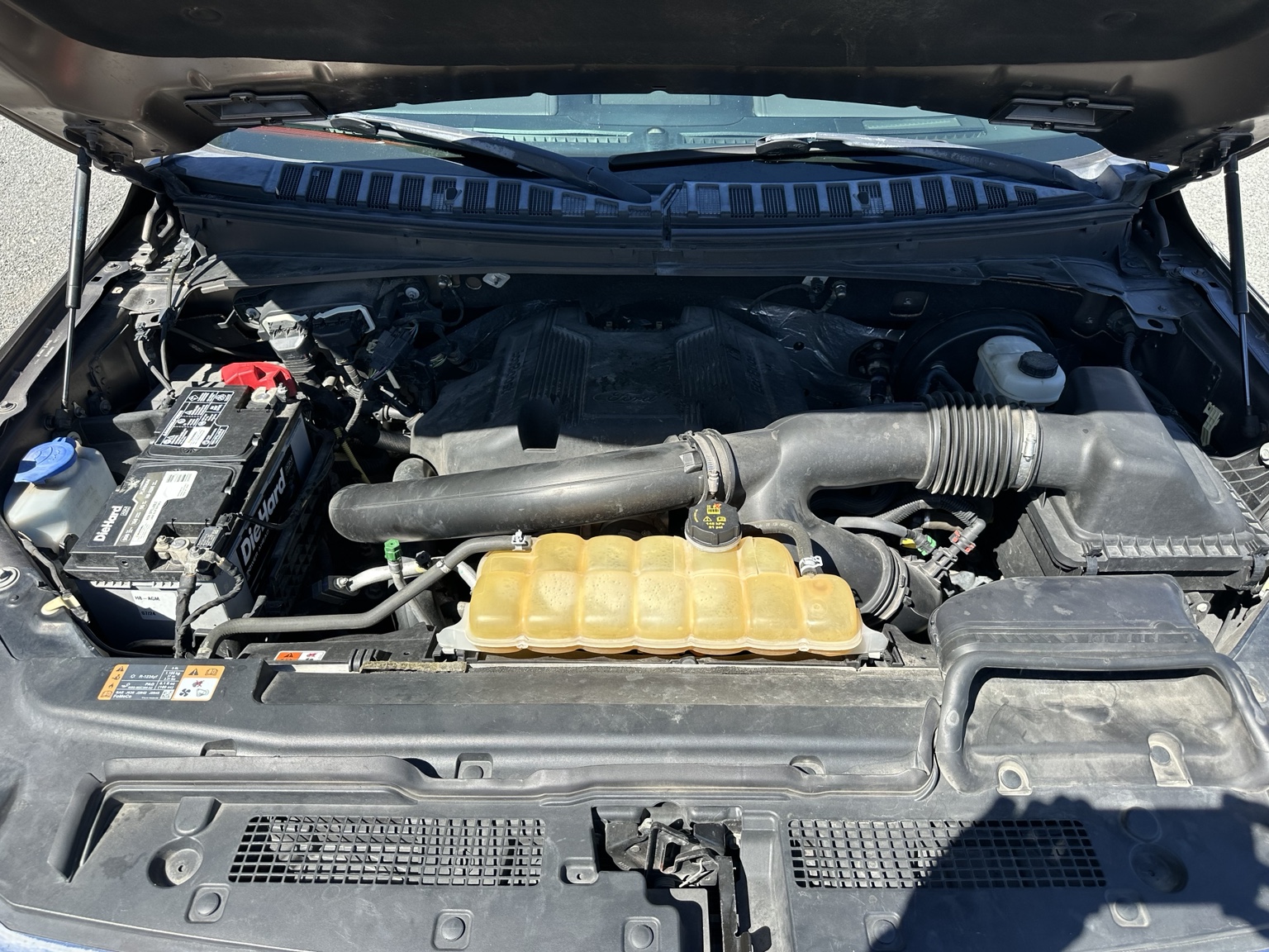 Brown 2019 Ford Expedition XLT additional view 15