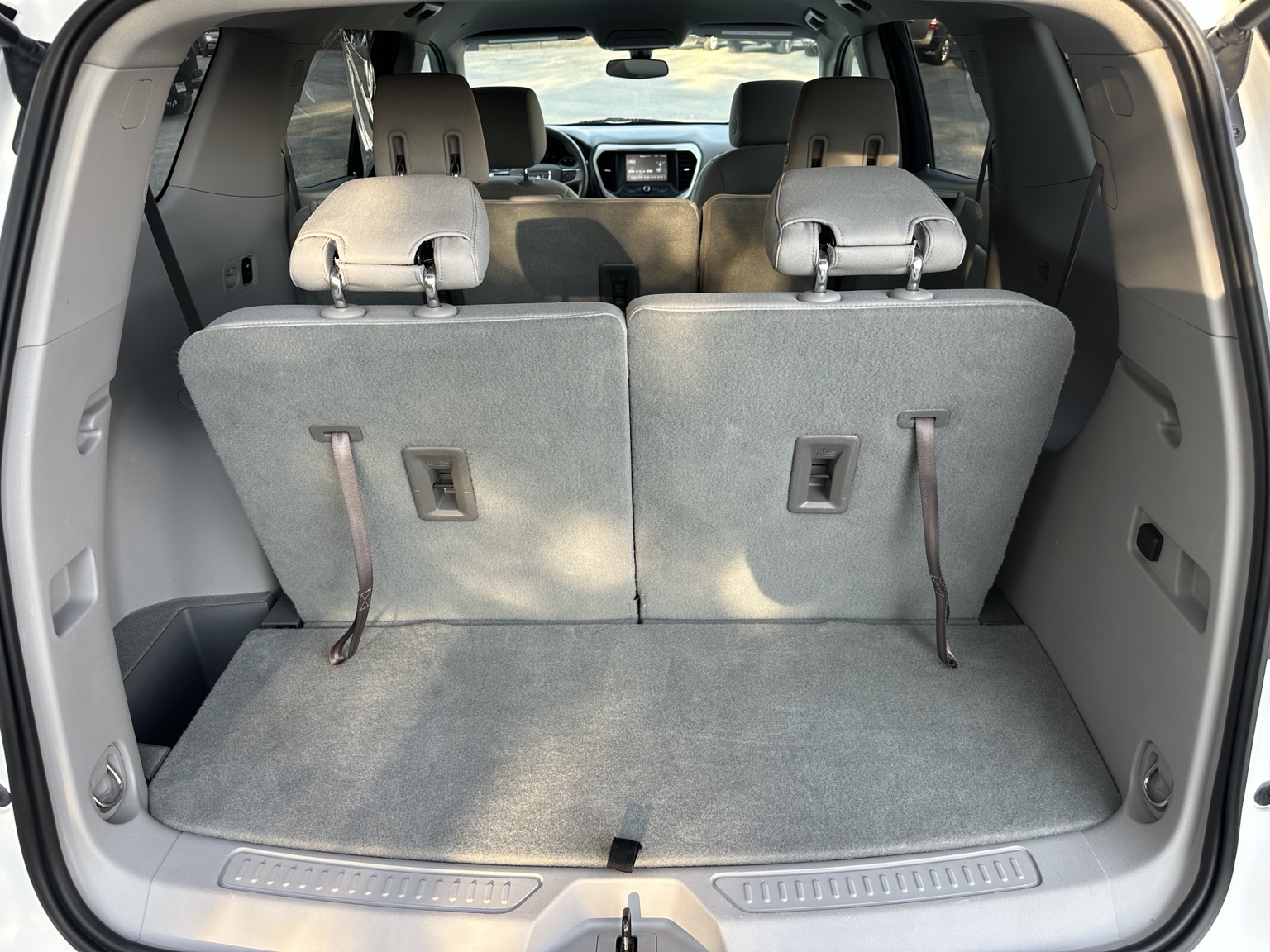 White 2019 GMC Acadia SLE rear seating