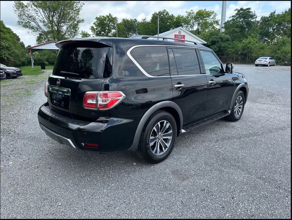 2019 Nissan Armada SL photo 3