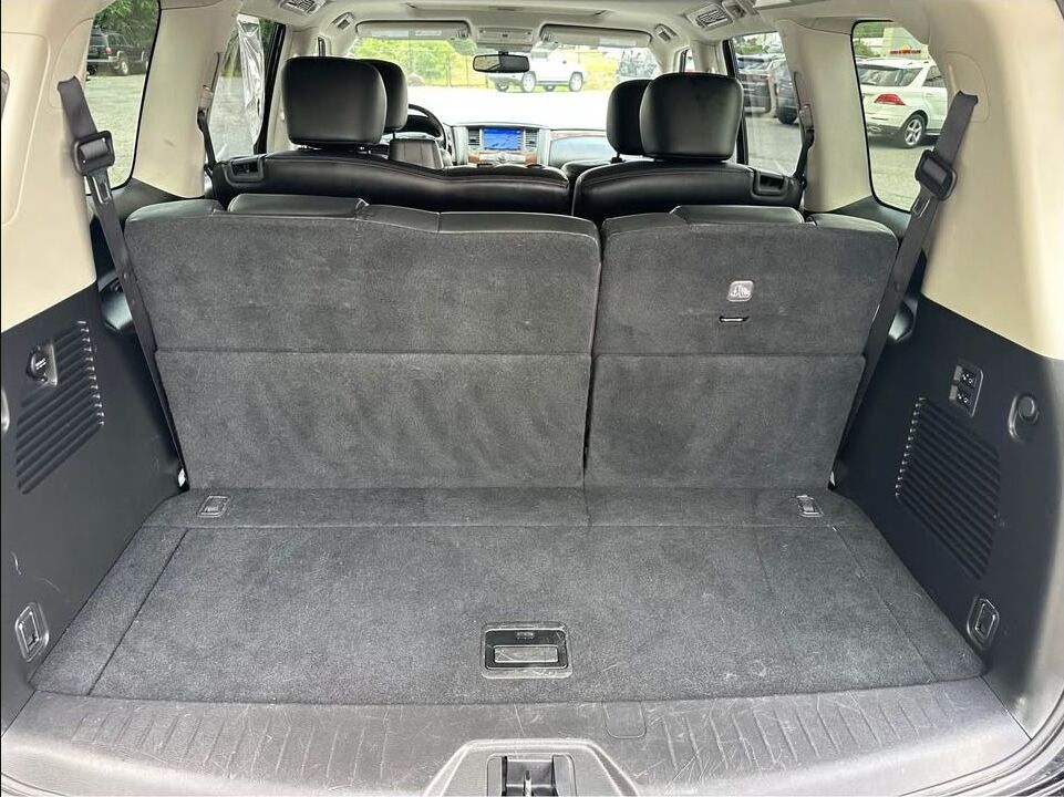 2019 Nissan Armada SL photo 8