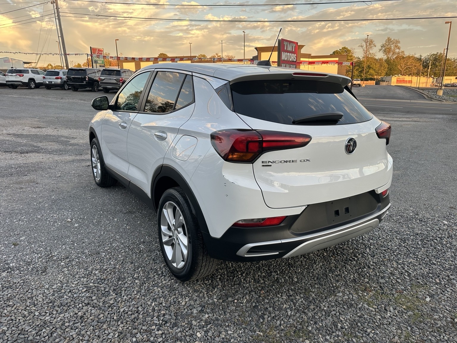 White 2020 Buick Encore GX Preferred front exterior view