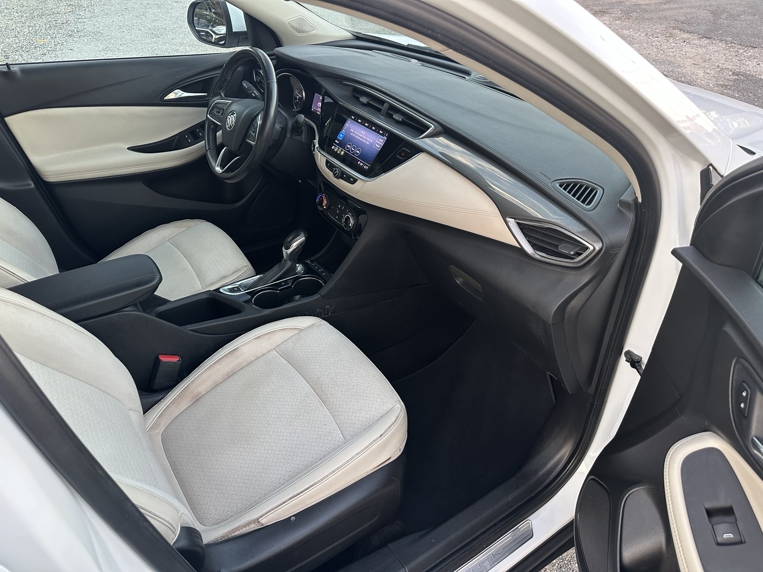 White 2020 Buick Encore GX Preferred cargo area