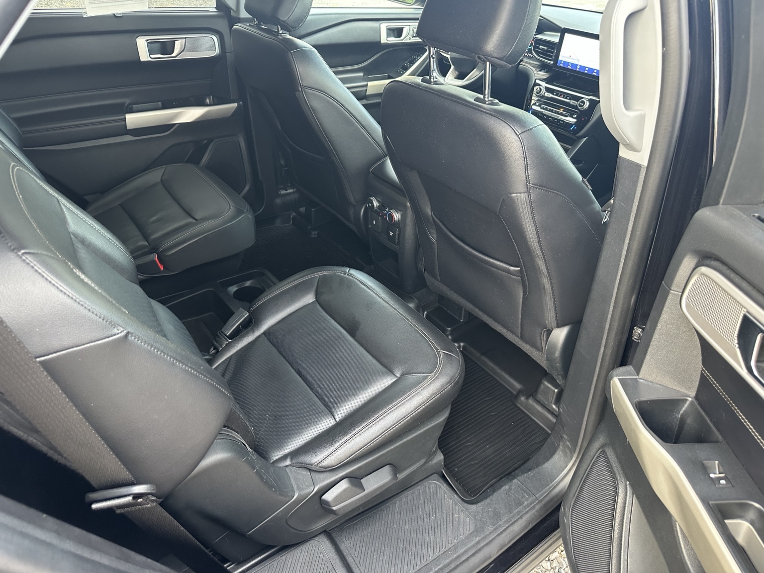 Black 2021 Ford Explorer Limited cargo area