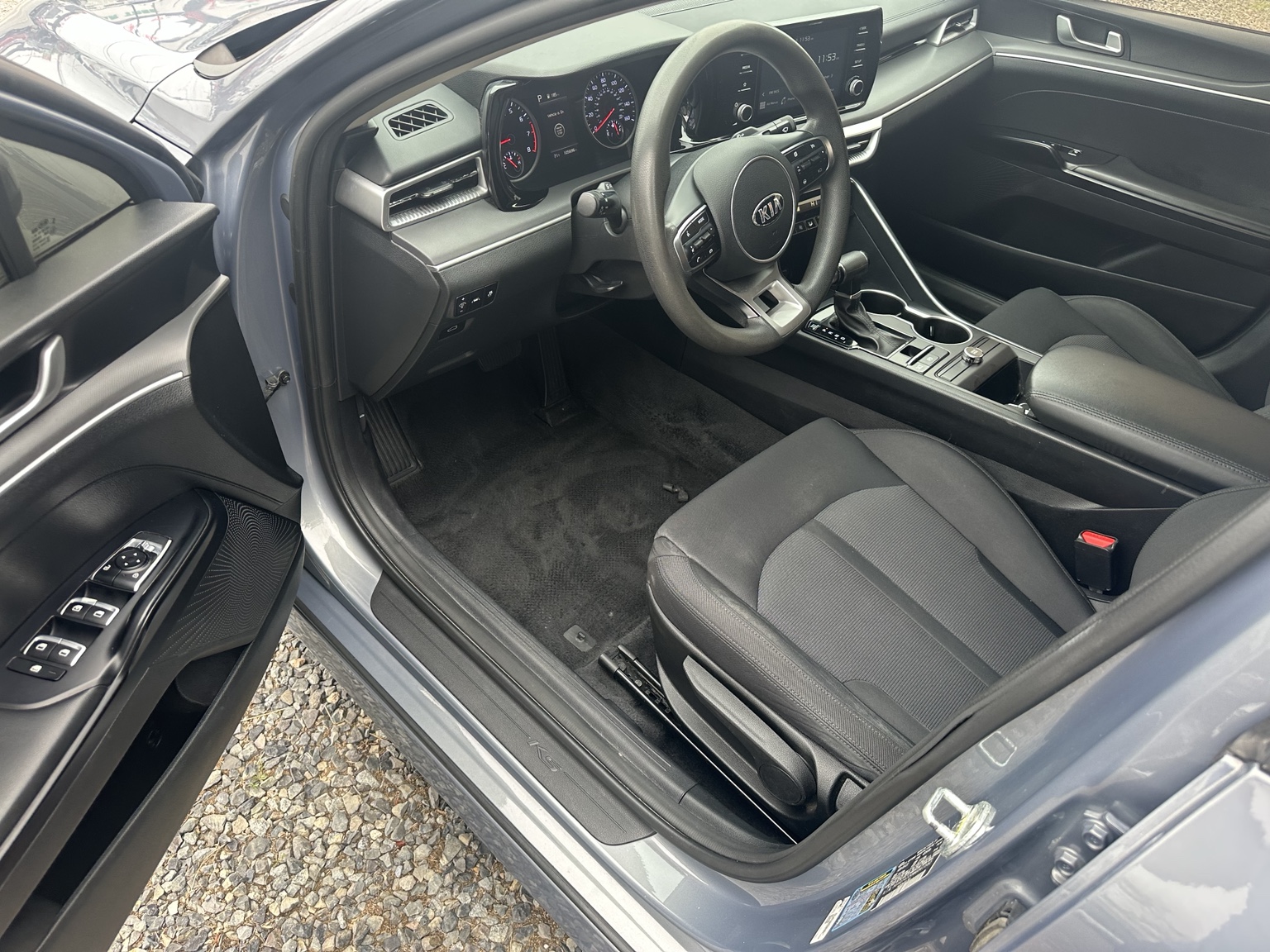 Gray 2021 Kia K5 LXS interior view